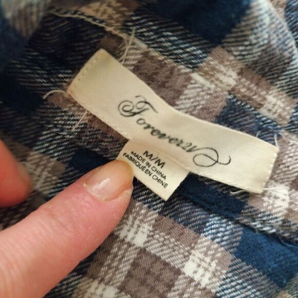 5/$25 Forever 21 plaid button down shirt - Picture 4 of 5